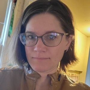 Meet your Posher, Keri